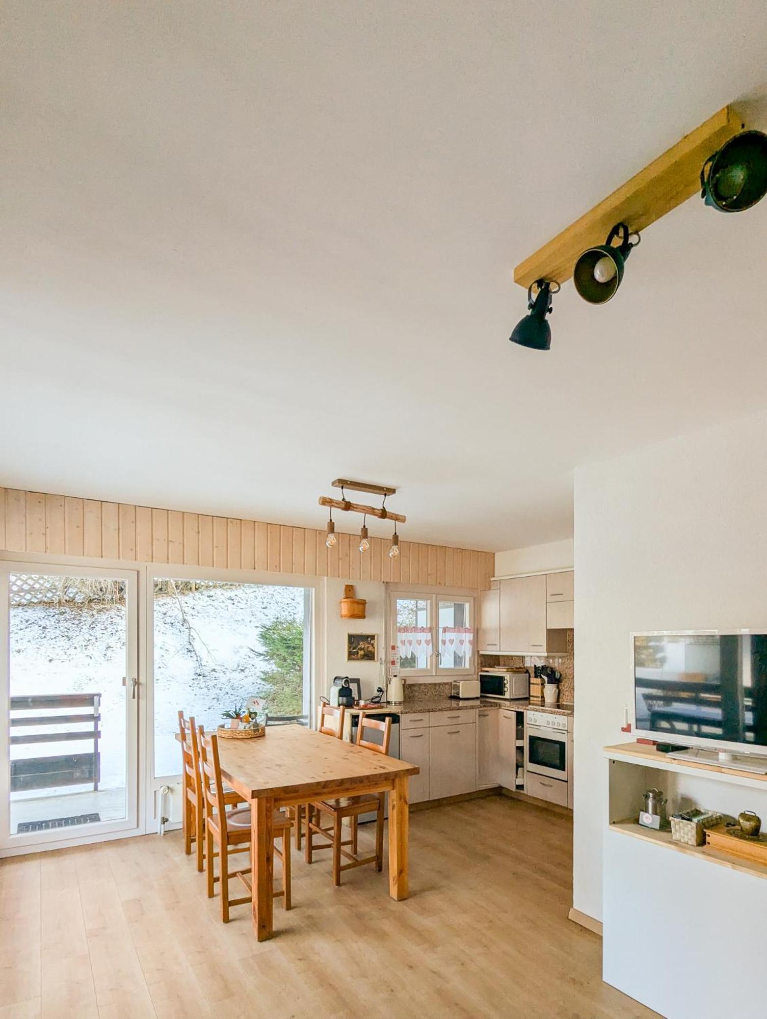 Апартаменты Cosy Centered With Garden And View In Вейзона Экстерьер фото