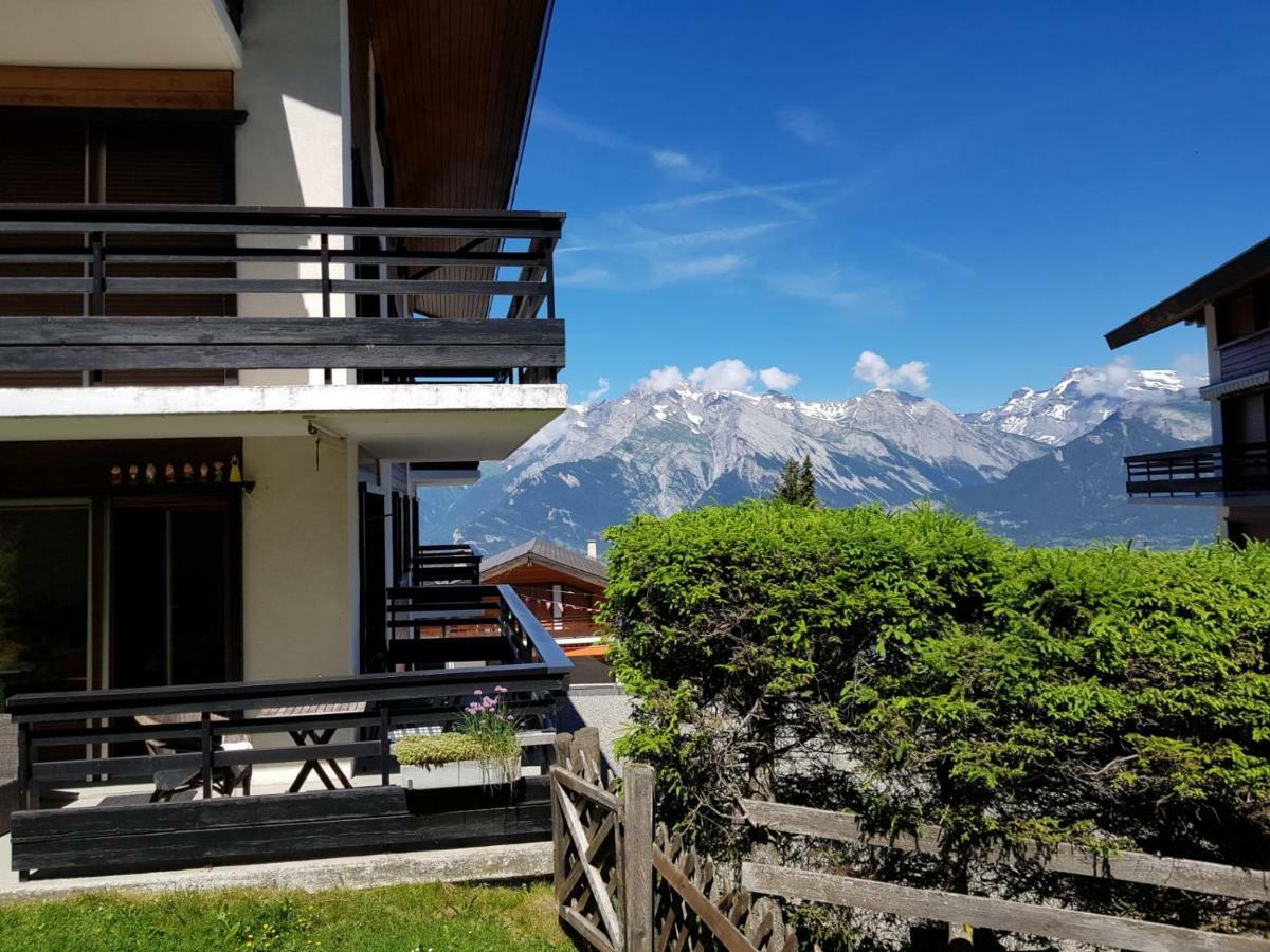 Апартаменты Cosy Centered With Garden And View In Вейзона Экстерьер фото